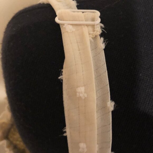 Swiss Dot Woven Romper - Picture 4 of 8